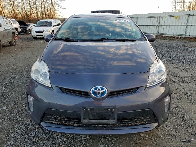 Photo 5 from auction – 2014 TOYOTA PRIUS with VIN JTDKN3DU7E1758363