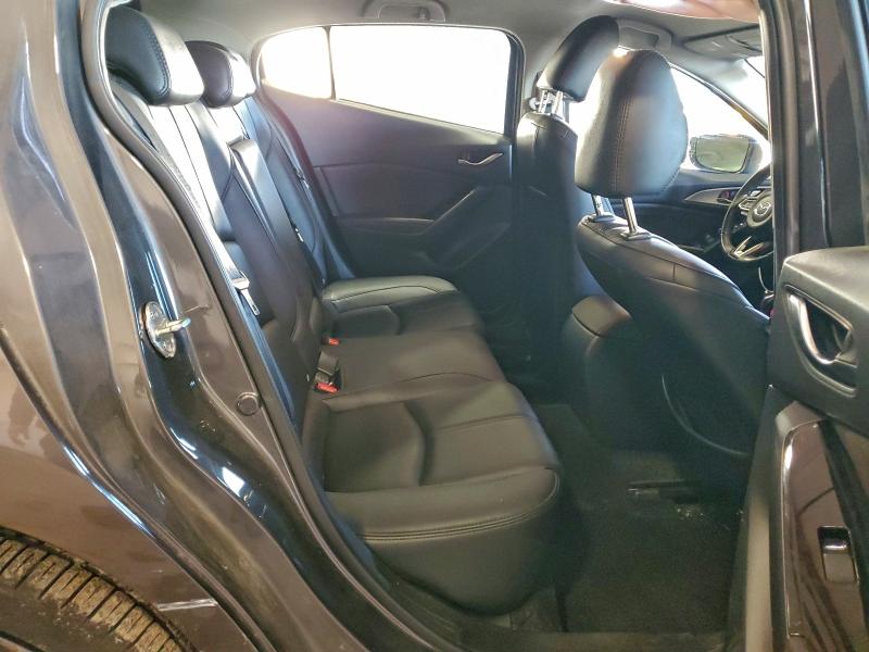 Photo 10 from auction – 2018 MAZDA 3 TOURING with VIN 3MZBN1L3XJM177804