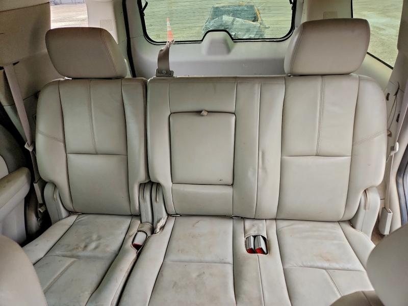 Photo 10 from auction – 2011 GMC YUKON XL with VIN 1GKS2CE07BR330573