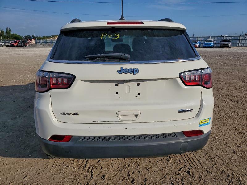 Photo 6 from auction – 2018 JEEP COMPASS LA with VIN 3C4NJDBB2JT131606