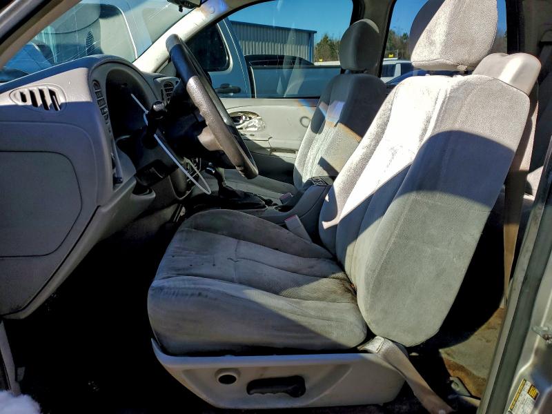 Photo 7 from auction – 2005 CHEVROLET TRAILBLAZE with VIN 1GNDT13S852329107