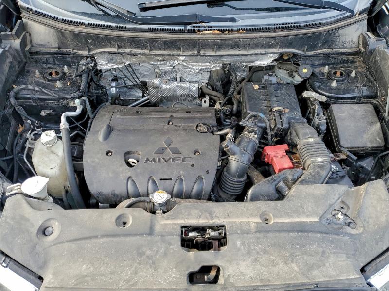 Фото 11 с аукциона – 2015 MITSUBISHI OUTLANDER с VIN 4A4AR4AU2FE051698