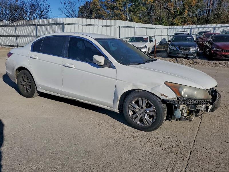 Photo 4 from auction – 2012 HONDA ACCORD with VIN 1HGCP2F64CA174427