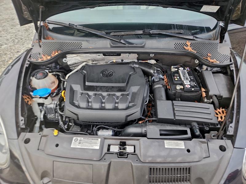 Photo 11 from auction – 2019 VOLKSWAGEN BEETLE SE with VIN 3VWJD7AT2KM719645