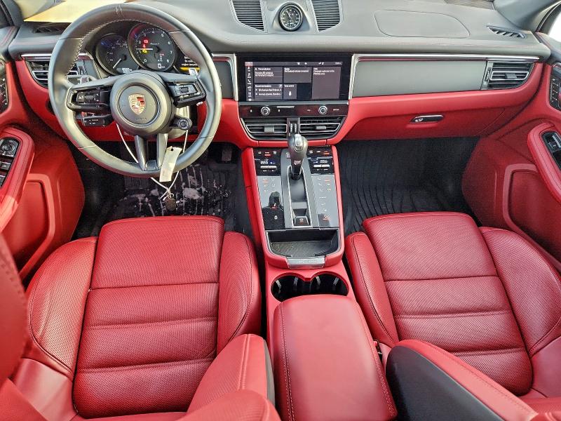 Photo 8 from auction – 2023 PORSCHE MACAN BASE with VIN WP1AA2A54PLB16347