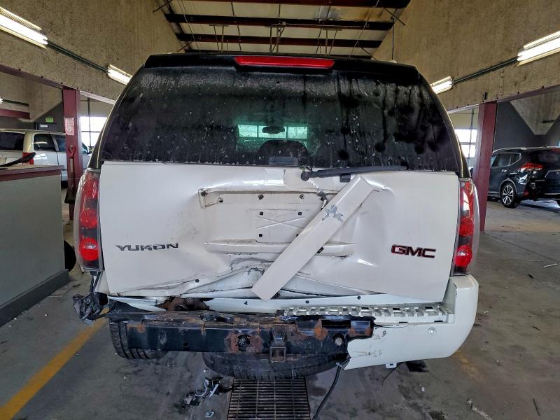Photo 6 from auction – 2012 GMC YUKON DENA with VIN 1GKS2EEF5CR216167