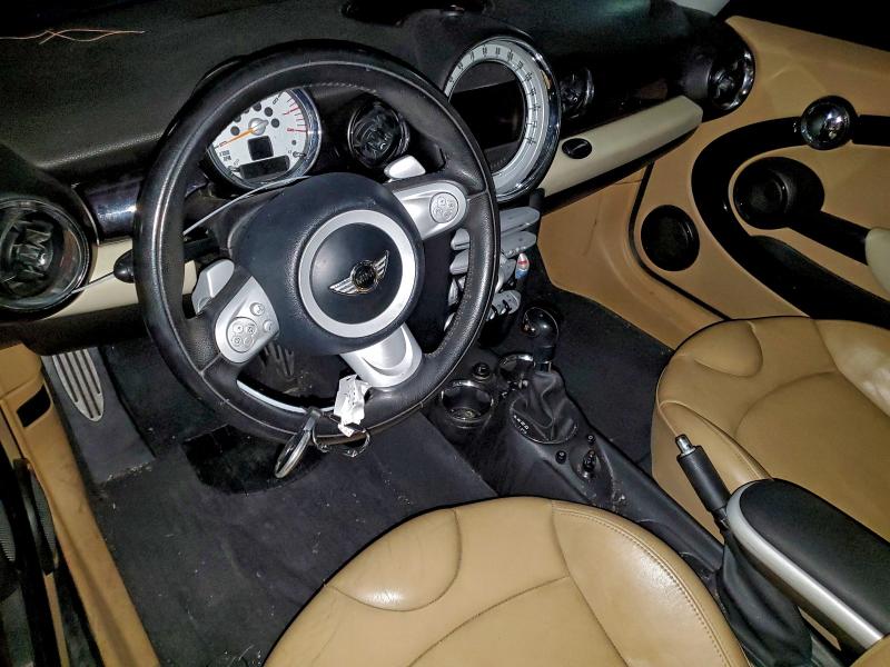 Photo 8 from auction – 2009 MINI COOPER with VIN WMWMM33549TP90331