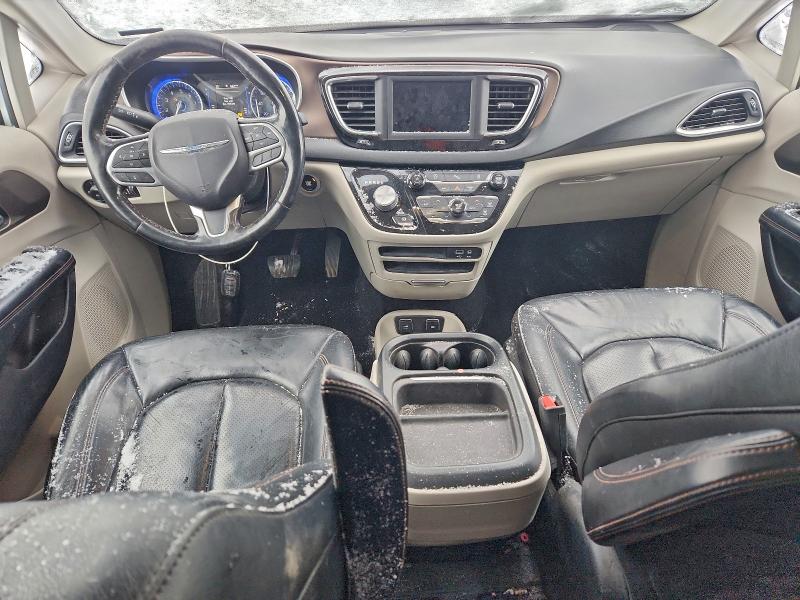 Photo 8 from auction – 2019 CHRYSLER PACIFICA T with VIN 2C4RC1BG7KR539772