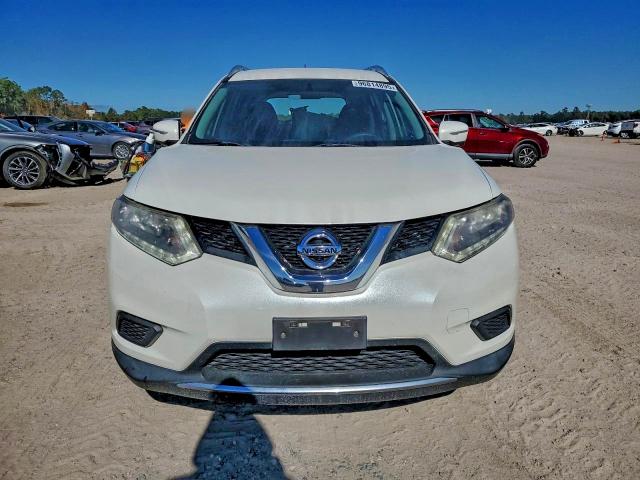 Photo 5 from auction – 2015 NISSAN ROGUE S with VIN KNMAT2MTXFP575444