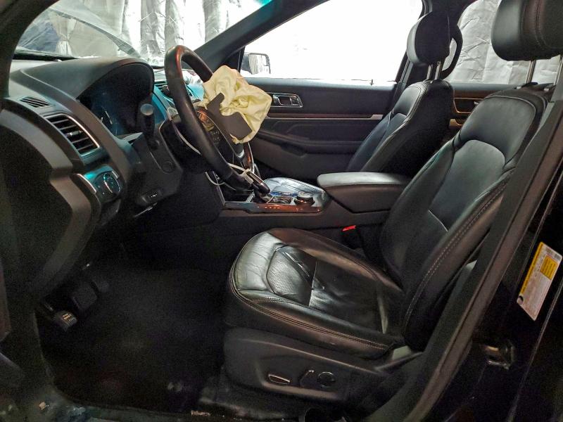 Photo 7 from auction – 2016 FORD EXPLORER L with VIN 1FM5K8F89GGB87831