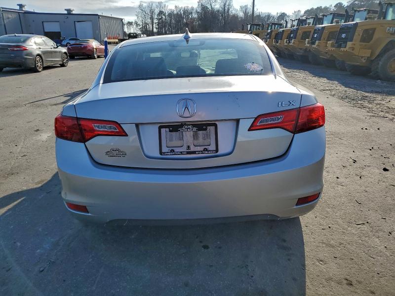 Photo 6 from auction – 2014 ACURA ILX 20 with VIN 19VDE1F34EE005462