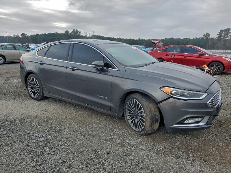 Photo 4 from auction – 2017 FORD FUSION TIT with VIN 3FA6P0RU1HR300143