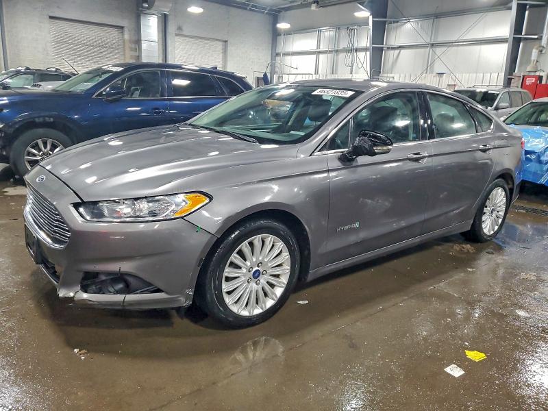 Photo 1 from auction – 2013 FORD FUSION with VIN 3FA6P0LUXDR361851