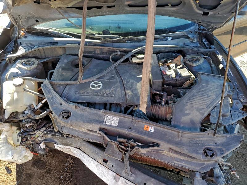 Photo 11 from auction – 2004 MAZDA 3 I with VIN JM1BK32F841205569