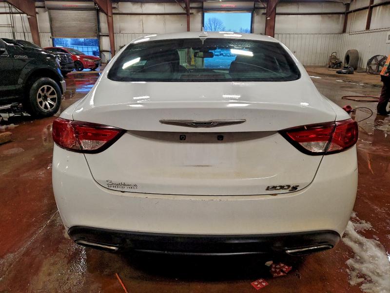 Photo 6 from auction – 2015 CHRYSLER 200 S with VIN 1C3CCCBB2FN752030