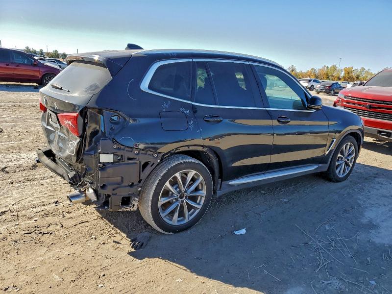 Photo 3 from auction – 2019 BMW X3 SDRIVE3 with VIN 5UXTR7C59KLR50036