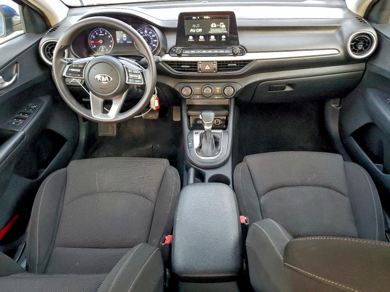 Photo 8 from auction – 2021 KIA FORTE FE with VIN 3KPF24AD1ME267271