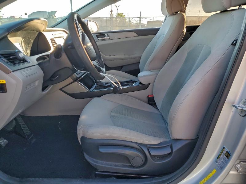 Photo 7 from auction – 2016 HYUNDAI SONATA SE with VIN 5NPE24AF6GH300973