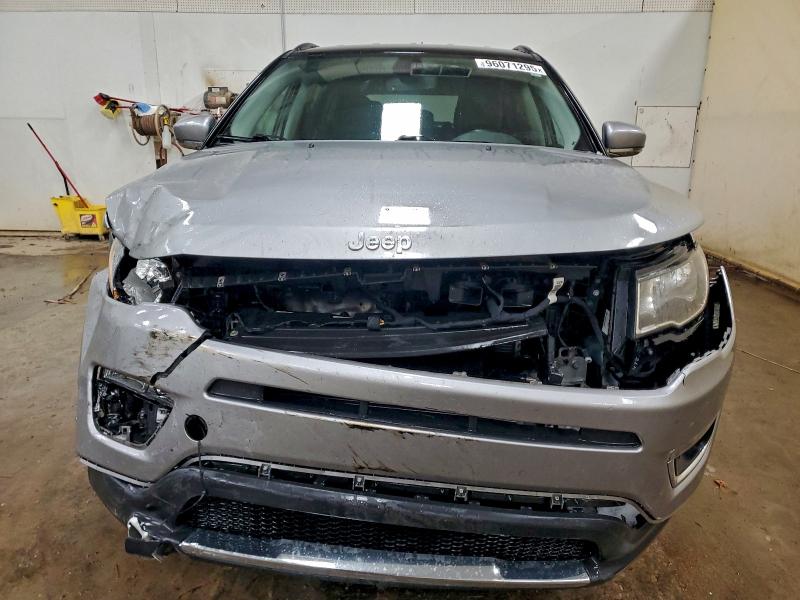 Photo 5 from auction – 2020 JEEP COMPASS LI with VIN 3C4NJDCB7LT166434