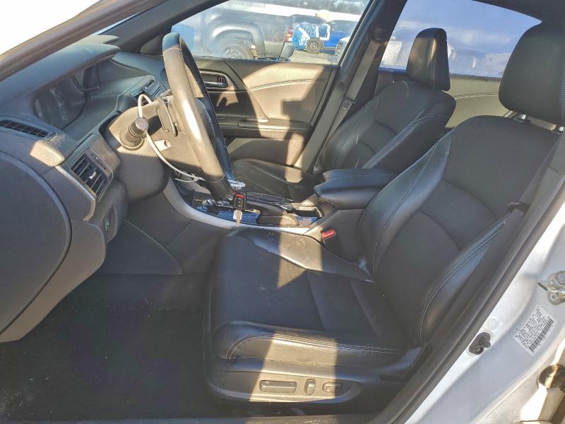 Photo 7 from auction – 2016 HONDA ACCORD SPO with VIN 1HGCR2F53GA190089