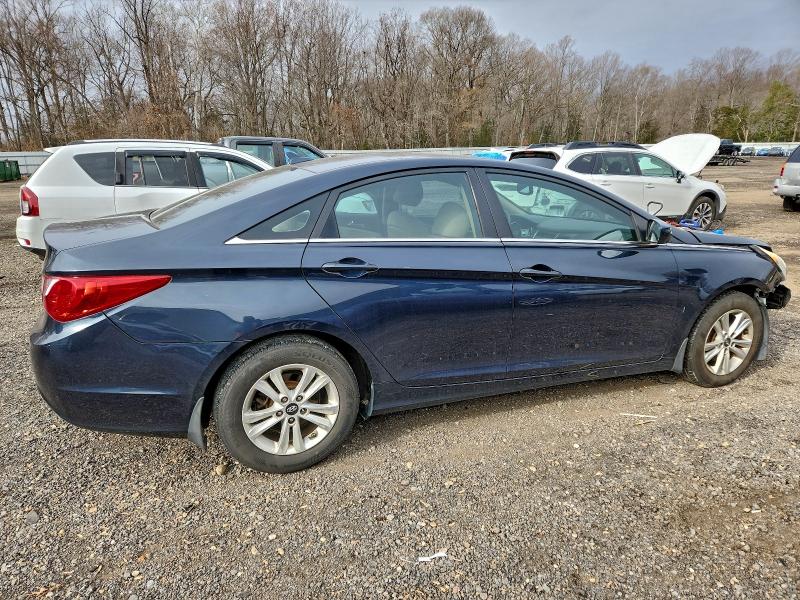Photo 3 from auction – 2011 HYUNDAI SONATA GLS with VIN 5NPEB4AC9BH245451
