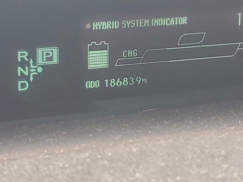 صورة رقم 9 من المزاد - 2011 TOYOTA PRIUS مع VIN JTDKN3DU1B5230399