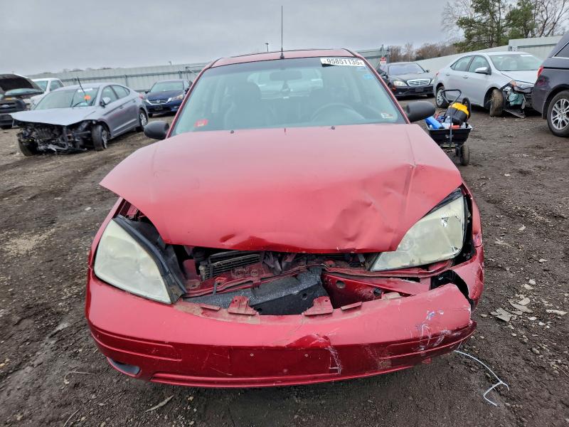 Photo 5 from auction – 2005 FORD FOCUS ZX3 with VIN 3FAFP31N55R157599