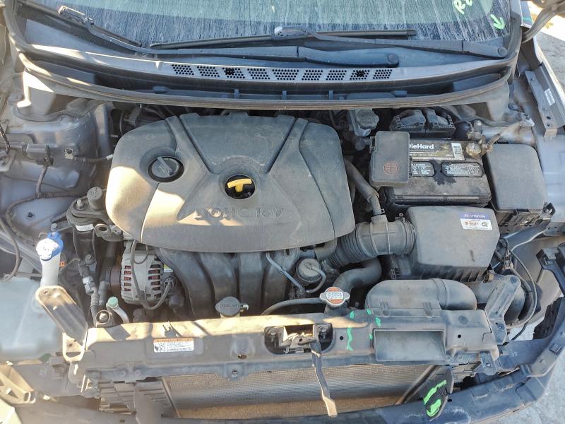 Photo 11 from auction – 2011 HYUNDAI ELANTRA GL with VIN KMHDH4AE6BU109565