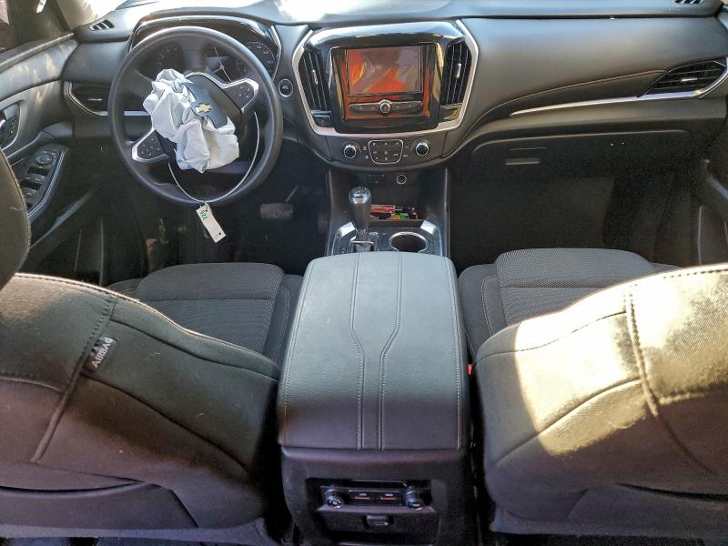 Photo 8 from auction – 2019 CHEVROLET TRAVERSE with VIN 1GNERFKW7KJ284005