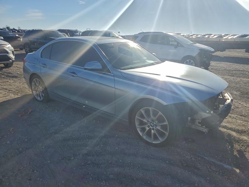 Photo 4 from auction – 2015 BMW 320 I with VIN WBA3B1C50FK137745