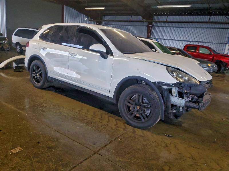 Photo 4 from auction – 2016 PORSCHE CAYENNE with VIN WP1AA2A27GLA04616