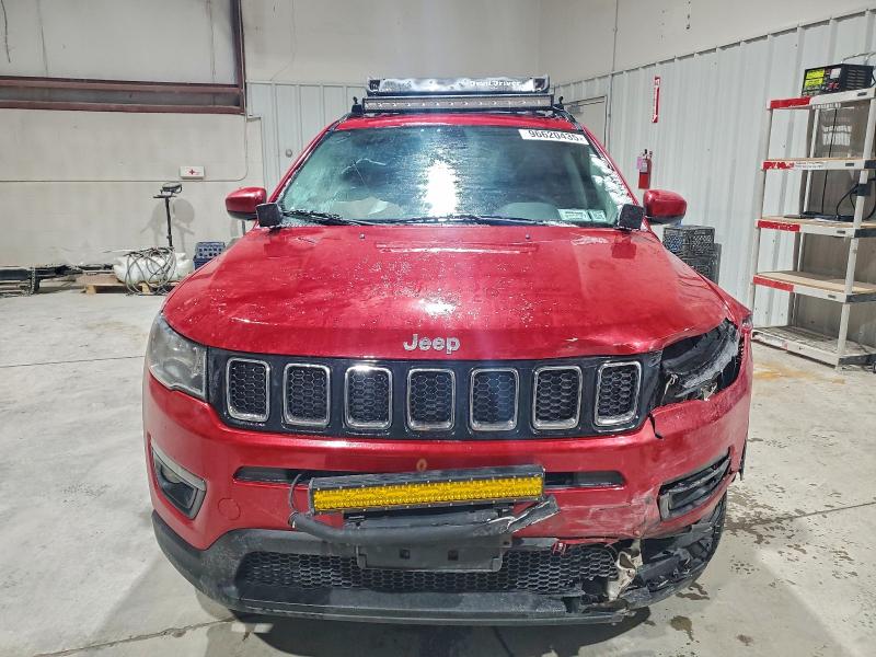 Photo 5 from auction – 2018 JEEP COMPASS LA with VIN 3C4NJDBBXJT435251