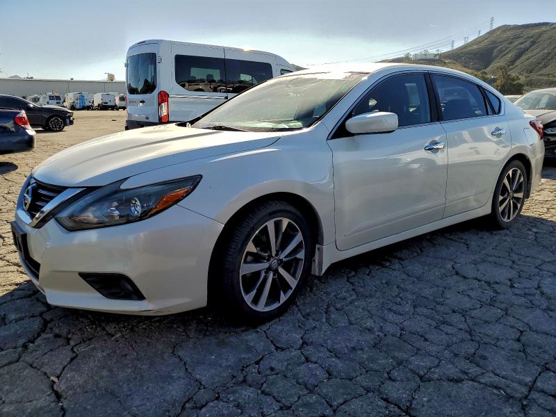 NISSAN ALTIMA 2.5 2017 with VIN 1N4AL3AP1HC162275 - Photo from auction