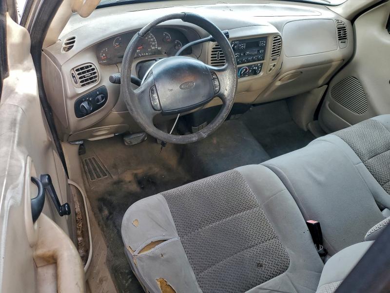 Photo 8 from auction – 2001 FORD F150 with VIN 1FTRF17W51KF03681