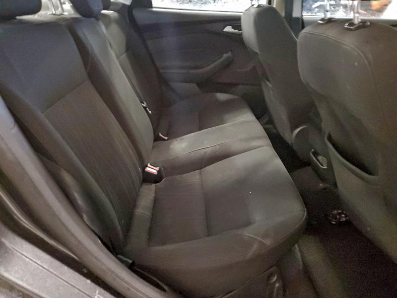 Photo 10 from auction – 2016 FORD FOCUS SE with VIN 1FADP3F28GL372580
