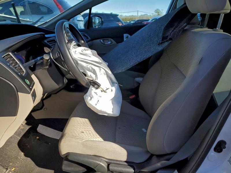 Photo 7 from auction – 2014 HONDA CIVIC LX with VIN 19XFB2F5XEE001111
