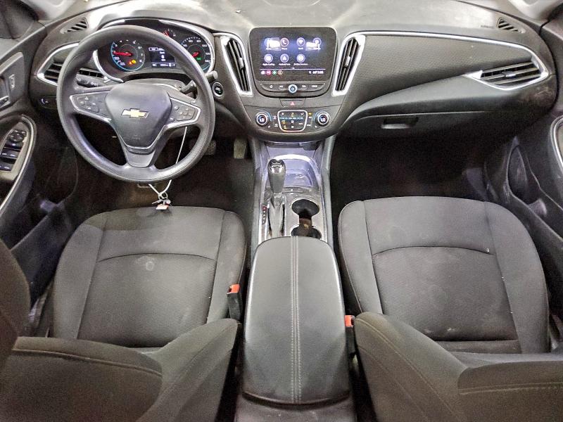 Photo 8 from auction – 2019 CHEVROLET MALIBU LT with VIN 1G1ZD5ST7KF158134