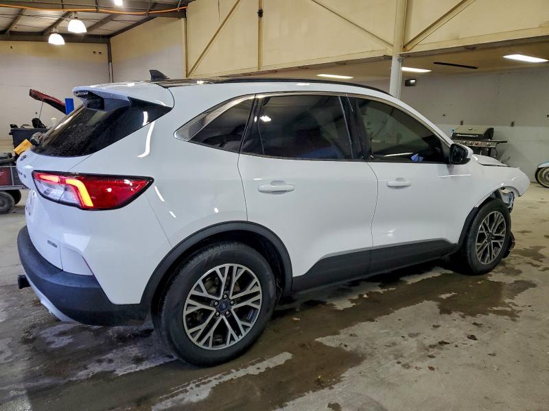 Photo 3 from auction – 2020 FORD ESCAPE SEL with VIN 1FMCU9H90LUA94589
