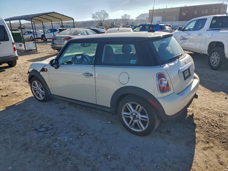 Photo 2 from auction – 2012 MINI COOPER with VIN WMWSU3C5XCT541014