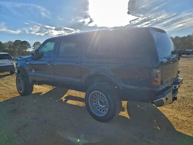 Photo 2 from auction – 2001 FORD EXCURSION with VIN 1FMNU42F31EB63664