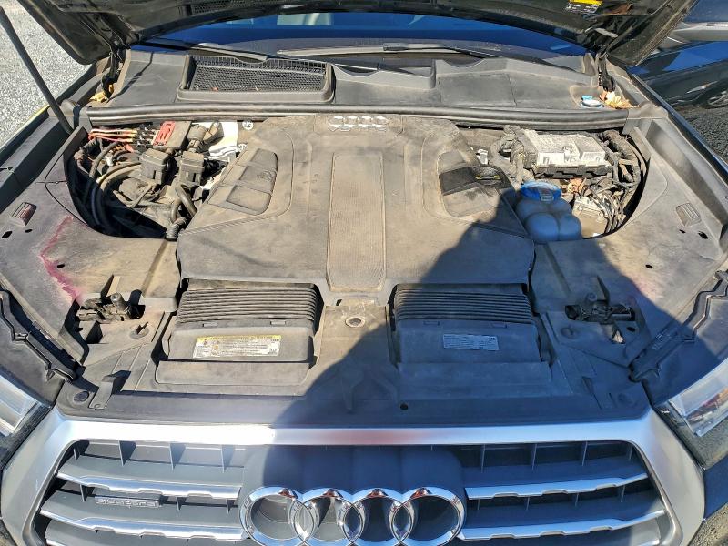 Photo 12 from auction – 2017 AUDI Q7 PRESTIG with VIN WA1VABF79HD021642