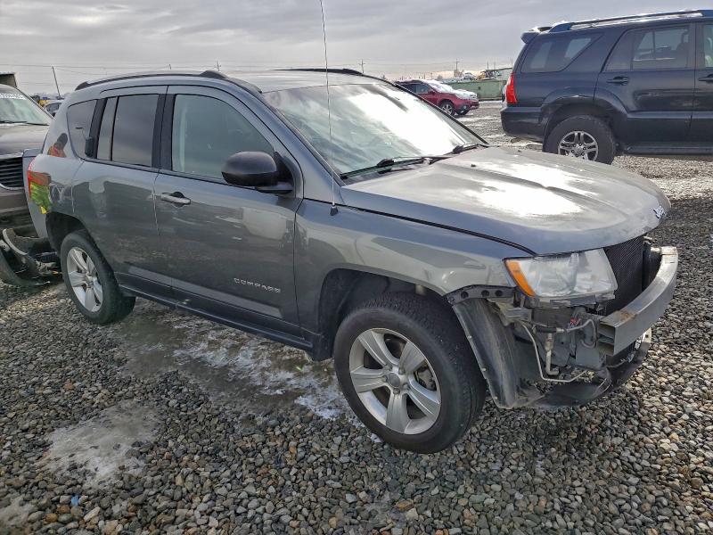 Photo 4 from auction – 2012 JEEP COMPASS with VIN 1C4NJDBB2CD591518