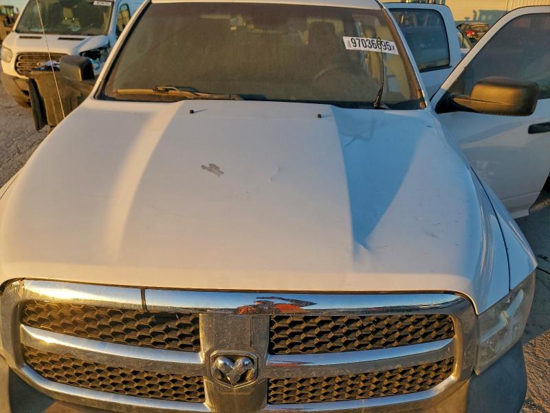 Photo 11 from auction – 2016 RAM 1500 ST with VIN 3C6RR7KTXGG272498