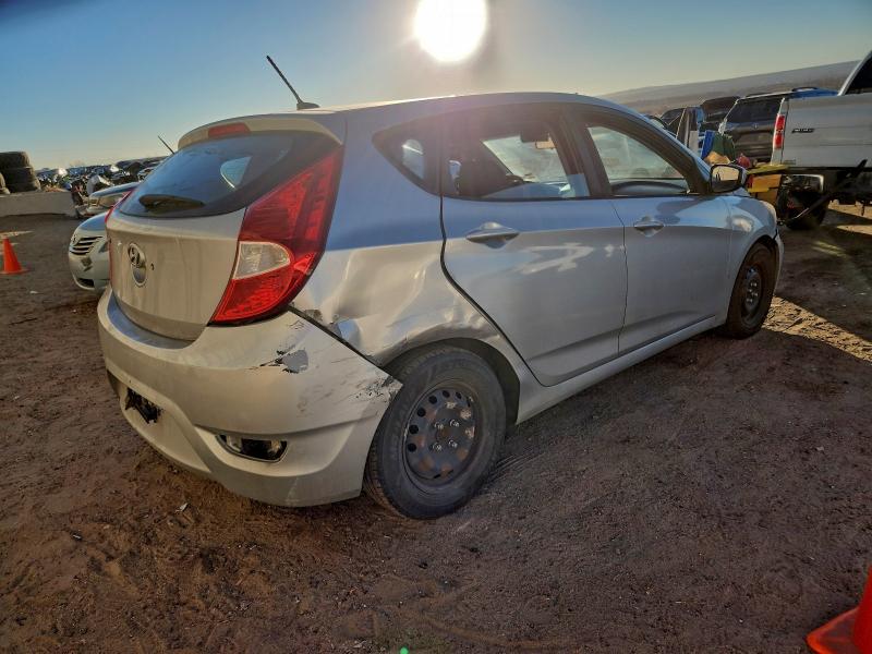 Photo 3 from auction – 2016 HYUNDAI ACCENT SE with VIN KMHCT5AE7GU273592