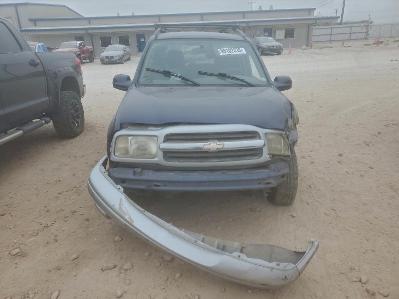 Photo 5 from auction – 2001 CHEVROLET TRACKER LT with VIN 2CNBJ634716915908