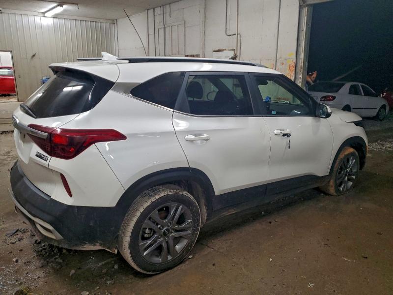 Photo 3 from auction – 2023 KIA SELTOS S with VIN KNDEU2AA9P7452303