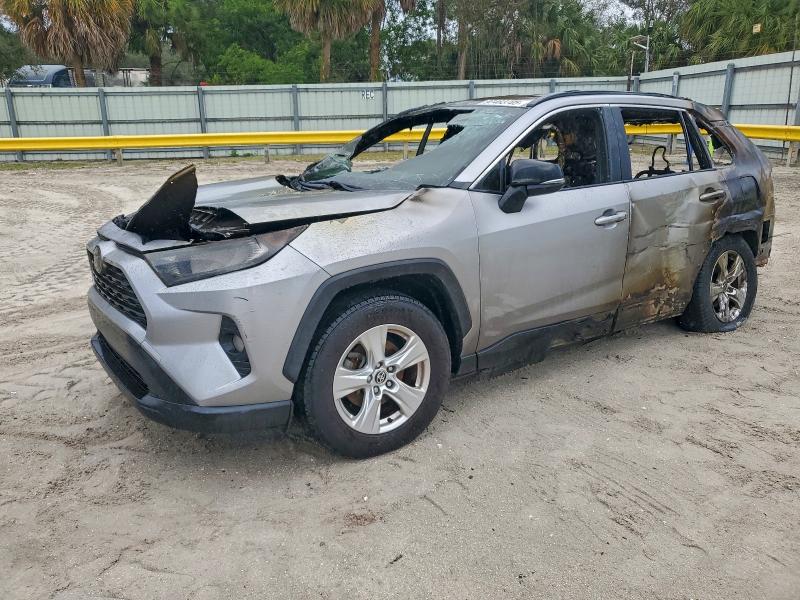 TOYOTA RAV4 2020 with VIN JTMW1RFVXLD059035 - Photo from auction