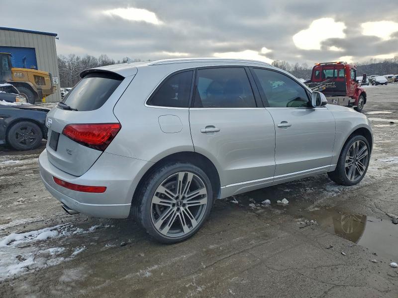Zdjęcie 3 z aukcji – 2013 AUDI Q5 PREMIUM z VIN WA1LFAFP2DA003109