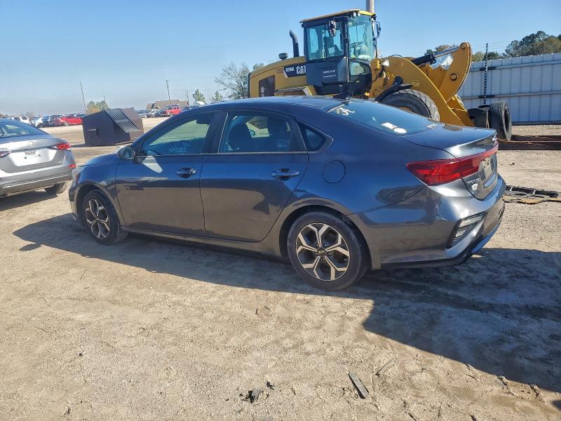 Photo 2 from auction – 2019 KIA FORTE FE with VIN 3KPF24AD0KE079810
