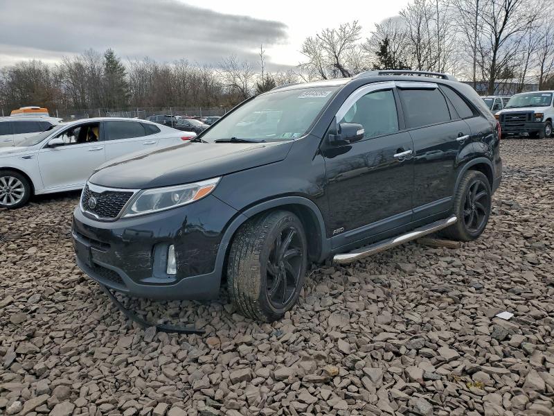 KIA SORENTO LX 2015 with VIN 5XYKTCA61FG591835 - Photo from auction